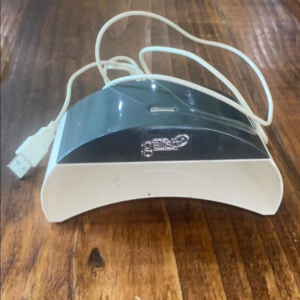 Gelish gel nail polish UV light/lamp with usb cord